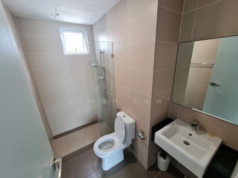 Kondominium untuk Disewa di Tropicana Bay Residences - Simon Saw - Bathroom - PropertyGuru.com.my