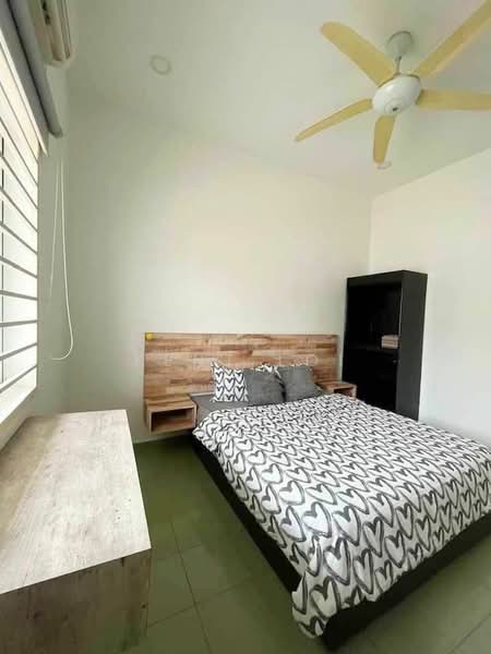 1-storey Terraced House for Rent in Taman Abad (Johor Bahru) - Kent Loi - Bedroom - PropertyGuru.com.my