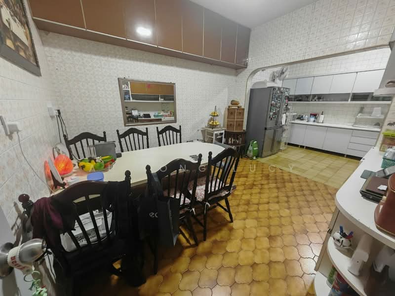 Rumah Berkembar untuk Dijual di Taman Tasek (Johor Bahru) - Au Yong Lucy - Dining Room - PropertyGuru.com.my