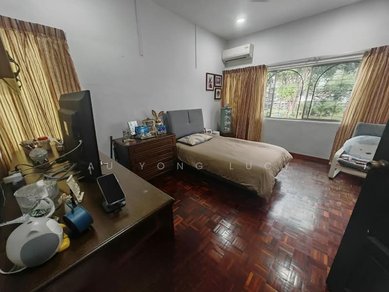 Rumah Berkembar untuk Dijual di Taman Tasek (Johor Bahru) - Au Yong Lucy - Bedroom - PropertyGuru.com.my