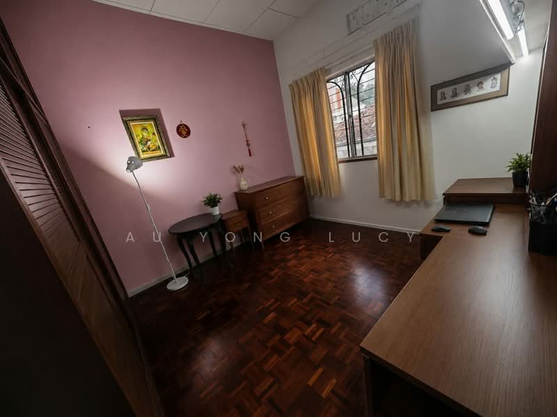 Rumah Berkembar untuk Dijual di Taman Tasek (Johor Bahru) - Au Yong Lucy - Bedroom - PropertyGuru.com.my