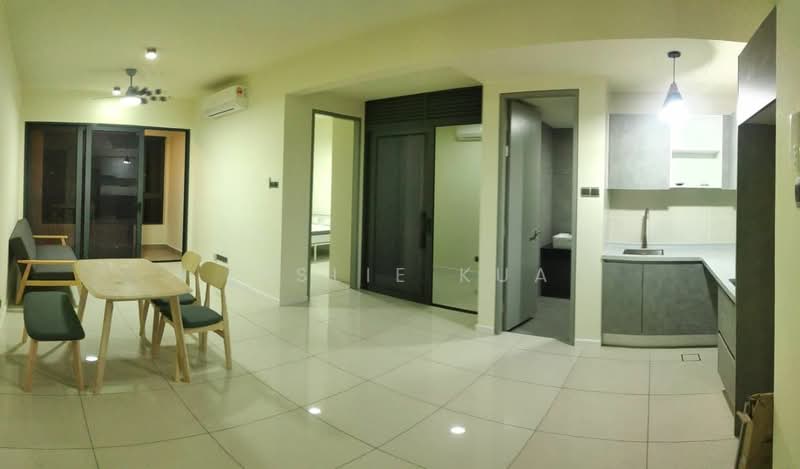 Servis Apartment untuk Disewa di The Era @ Duta North - Leslie Kua - Living Room - PropertyGuru.com.my