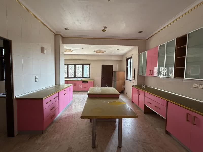 Bungalow for Sale in TTDI Hills (Kuala Lumpur) - Bernisa Bon - Kitchen - PropertyGuru.com.my