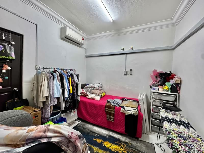 Rumah Teres 2 Tingkat untuk Dijual di Taman Desa Cemerlang (Ulu Tiram) - Azlina Muslim - PropertyGuru.com.my