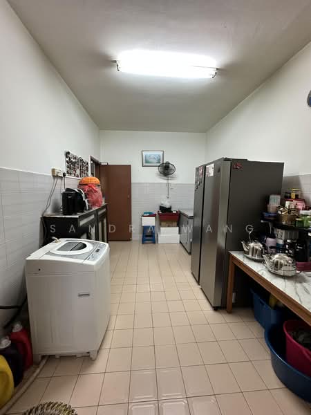 Rumah Teres untuk Dijual di Petaling Jaya (Selangor) - Soon Lee Wang - Kitchen - PropertyGuru.com.my