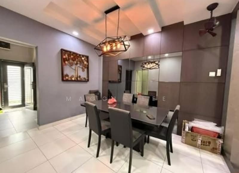 2-storey Terraced House for Sale in Taman Pulai Hijauan (Skudai) - Maggie Lee - Dining Room - PropertyGuru.com.my