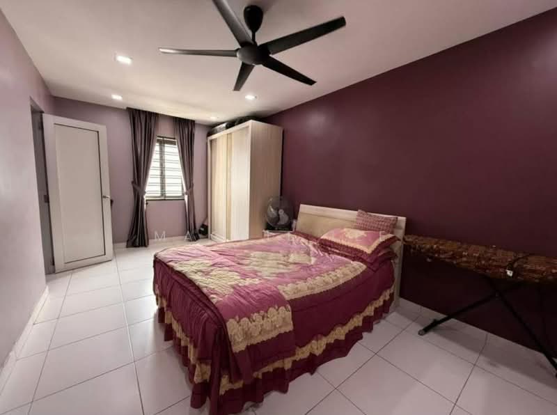 2-storey Terraced House for Sale in Taman Pulai Hijauan (Skudai) - Maggie Lee - Bedroom - PropertyGuru.com.my