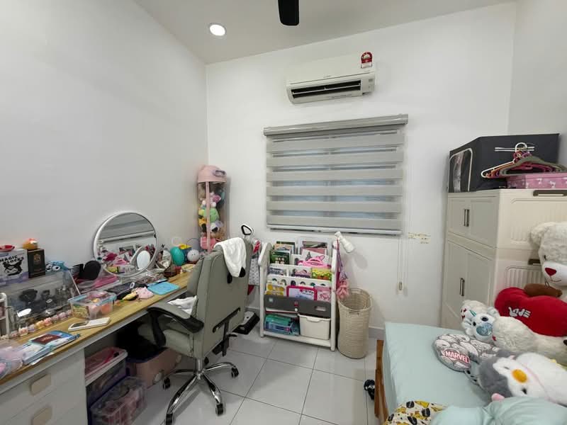 Rumah Teres 2 Tingkat untuk Dijual di Pulai (Johor) - Chloe Lai - Bedroom - PropertyGuru.com.my