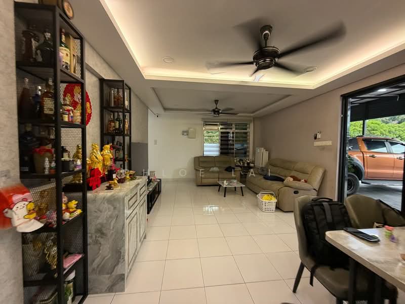 Rumah Teres 2 Tingkat untuk Dijual di Pulai (Johor) - Chloe Lai - Living Room - PropertyGuru.com.my