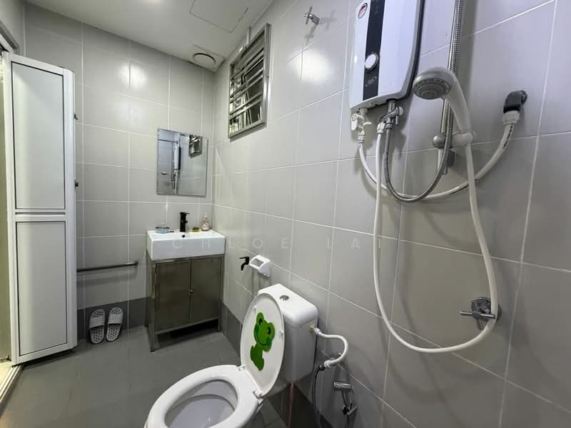 Rumah Teres 2 Tingkat untuk Dijual di Pulai (Johor) - Chloe Lai - Bathroom - PropertyGuru.com.my