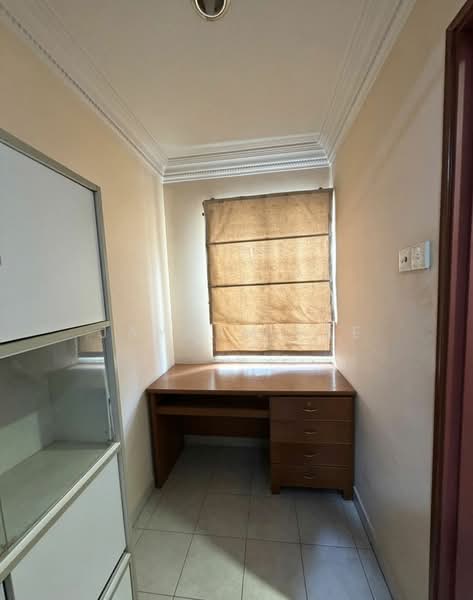Rumah Teres 2 Tingkat untuk Dijual di Jalan Klang Lama (Old Klang Road) (Kuala Lumpur) - Jayden Yee - Study - PropertyGuru.com.my