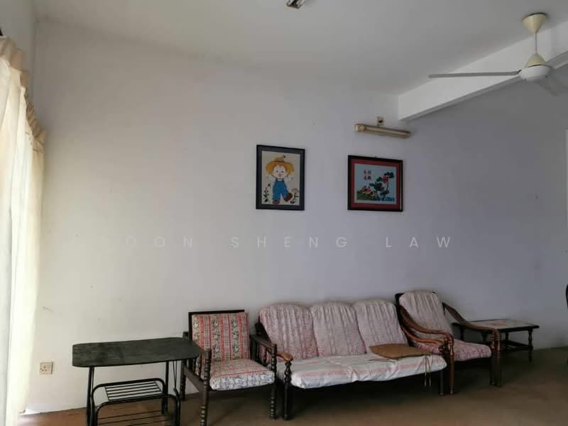 2-storey Terraced House for Sale in Taman Kejora (Kajang) - Soon Sheng Law - Living Room - PropertyGuru.com.my