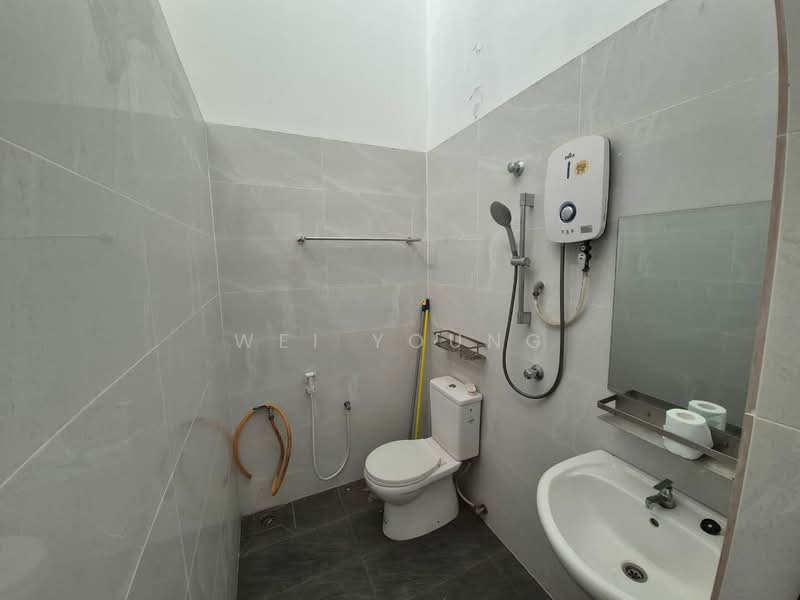2-storey Terraced House for Sale in SS2 (Petaling Jaya) - Wei Young - Bathroom - PropertyGuru.com.my
