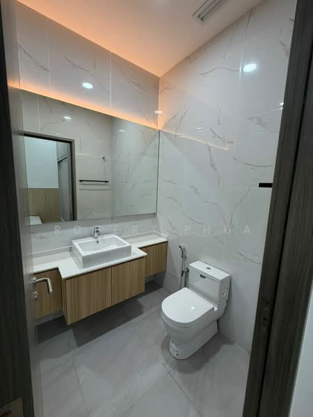 Service Residence for Rent at Agile Bukit Bintang - Robert Phua - Bathroom - PropertyGuru.com.my