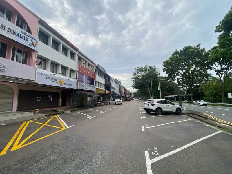 Shop for Rent in Johor Bahru (Johor) - Chee Kuan Teong - Exterior - PropertyGuru.com.my