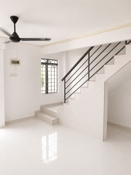 2-storey Terraced House for Sale in Taman Klebang Jaya (Chemor) - Kent C - PropertyGuru.com.my