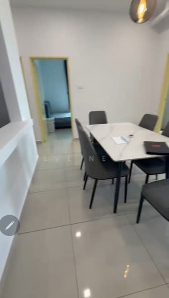 Pangsapuri untuk Disewa di Seri Molek Perdana - Eve Neo - Dining Room - PropertyGuru.com.my