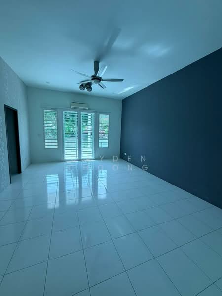 Rumah Teres untuk Dijual di Kampung Perlis (Bayan Lepas) - Cayden Choong - Living Room - PropertyGuru.com.my