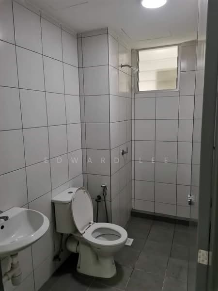 Service Residence for Sale at The Stone - Edward Lee - Bathroom - PropertyGuru.com.my