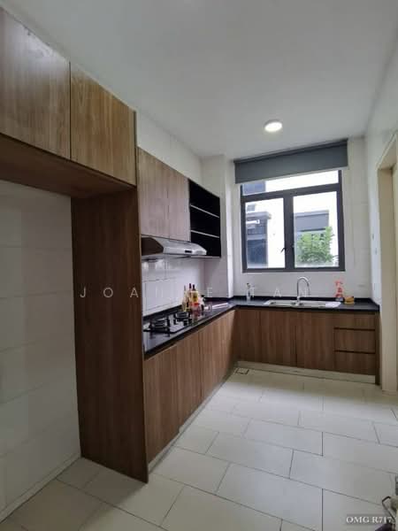 Semi-Detached House for Rent in Eco Ardence (Setia Alam) - Joanne Tan - Kitchen - PropertyGuru.com.my