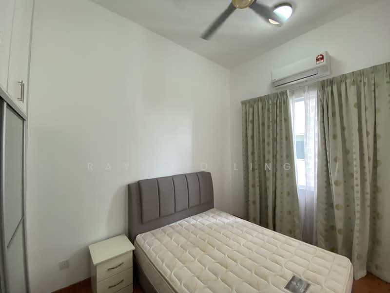 Kondominium untuk Dijual di The Park Residences 1 - Raymond Ling - Bedroom - PropertyGuru.com.my