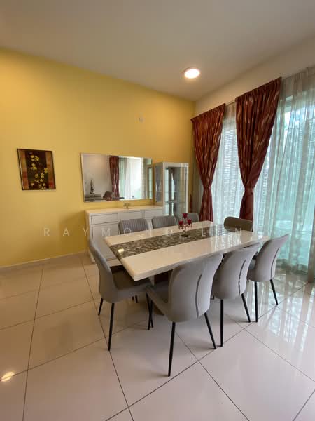 Kondominium untuk Dijual di The Park Residences 1 - Raymond Ling - Dining Room - PropertyGuru.com.my