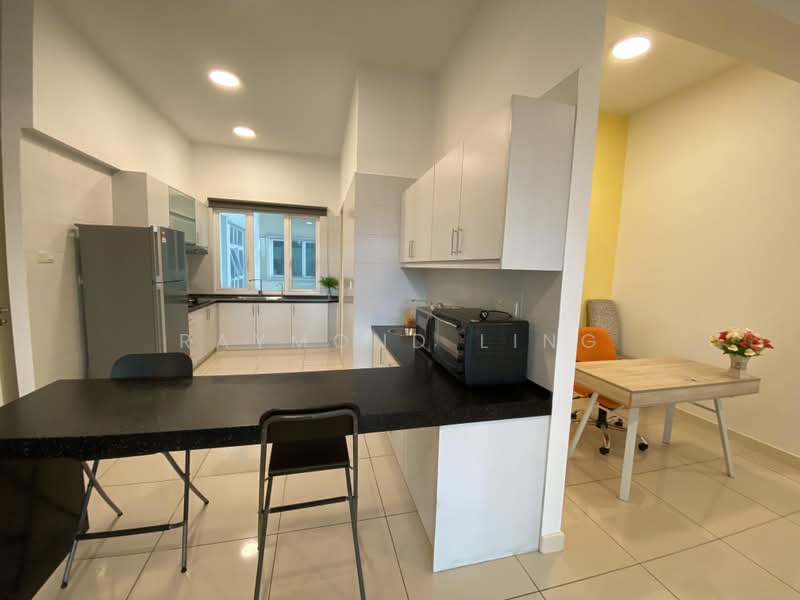 Kondominium untuk Dijual di The Park Residences 1 - Raymond Ling - Kitchen - PropertyGuru.com.my
