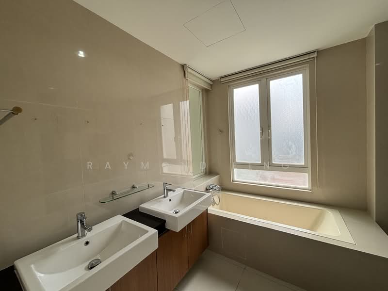 Kondominium untuk Dijual di The Park Residences 1 - Raymond Ling - Bathroom - PropertyGuru.com.my