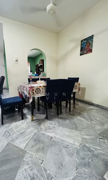 2-storey Terraced House for Rent in Usj 11 (Subang Jaya) - Yamuna Devi Krishnan Kutty - Dining Room - PropertyGuru.com.my