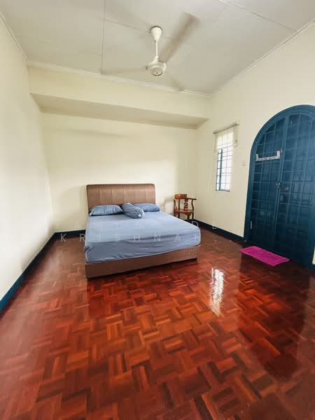 2-storey Terraced House for Rent in Usj 11 (Subang Jaya) - Yamuna Devi Krishnan Kutty - Bedroom - PropertyGuru.com.my