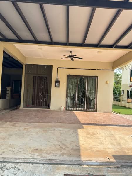 Semi-Detached House for Sale in Dengkil (Selangor) - Khairul Zainal - Exterior - PropertyGuru.com.my