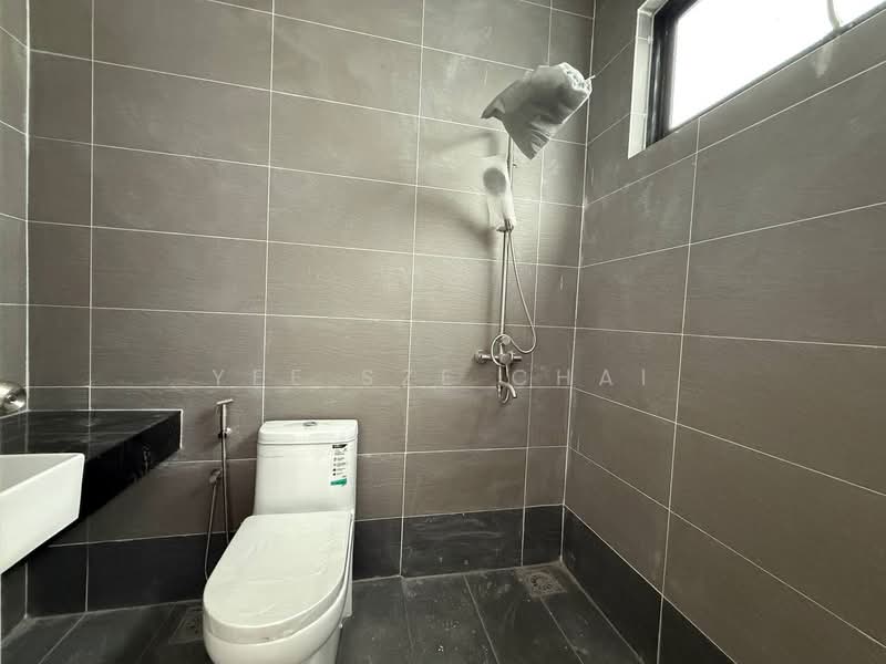 Rumah Berkembar untuk Disewa di Riam (Miri) - Yee Sze Chai - PropertyGuru.com.my