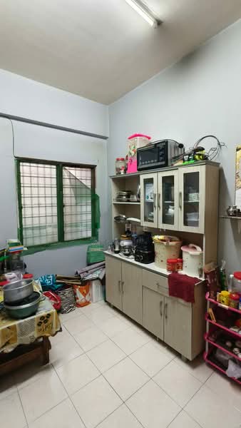 2-storey Terraced House for Sale in Taman Kota Pendamar (Klang) - M.K. Heng - Kitchen - PropertyGuru.com.my