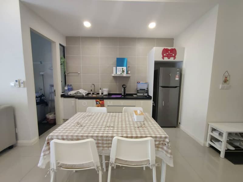Servis Apartment untuk Dijual di D'Pristine - Tommy Tai - Kitchen - PropertyGuru.com.my
