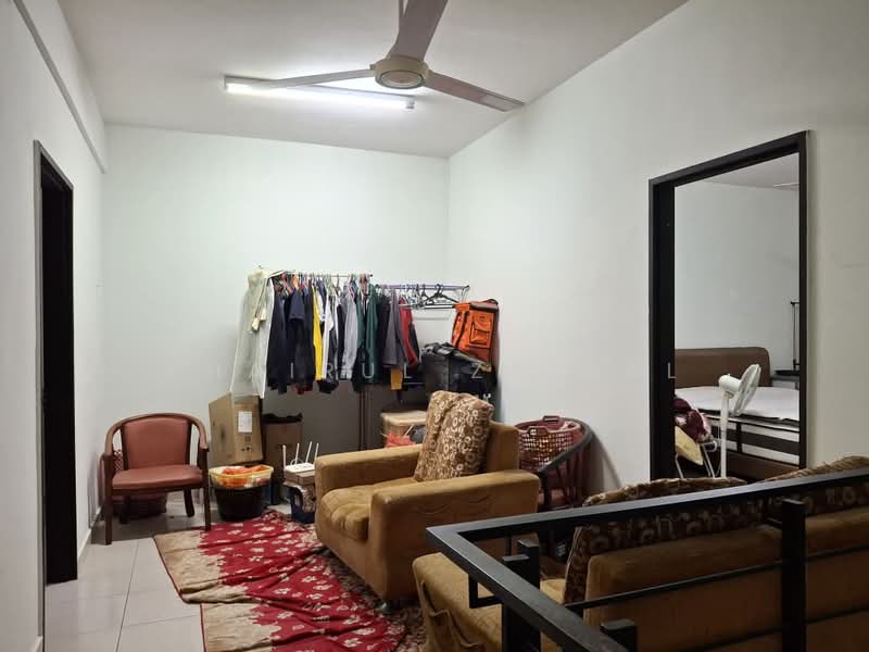 Rumah Teres 2 Tingkat untuk Dijual di Kajang (Selangor) - Khairul Zainal - Living Room - PropertyGuru.com.my