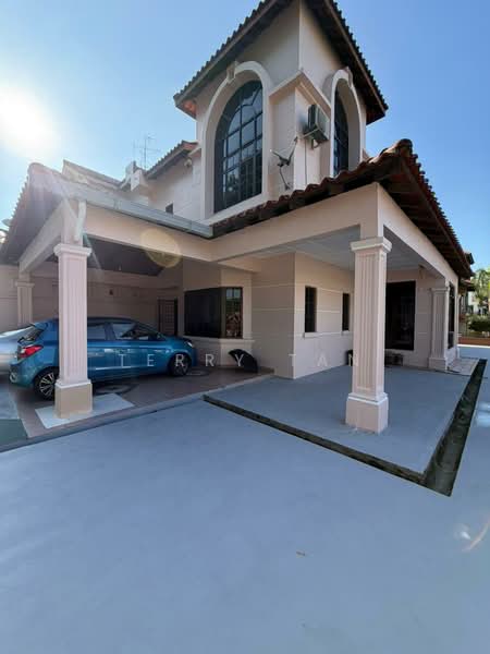 2-storey Terraced House for Sale in Taman Pelangi Indah (Ulu Tiram) - Terry Tan - Exterior - PropertyGuru.com.my
