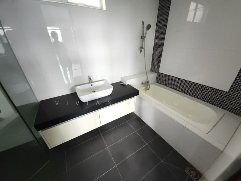 Bungalow for Rent in Ipoh (Perak) - Vivian Foong - Bathroom - PropertyGuru.com.my