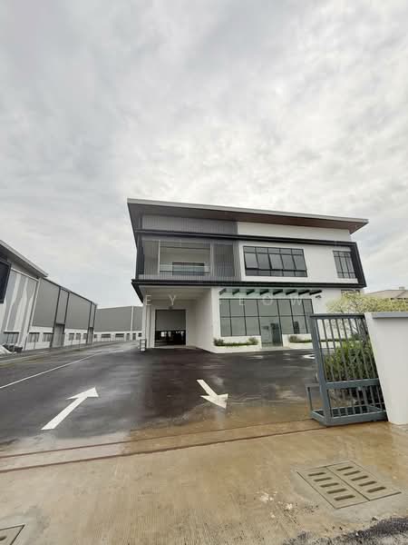 Semi-D Factory for Sale in NCT Smart Industrial Park (Sepang) - Joey Seow - Exterior - PropertyGuru.com.my