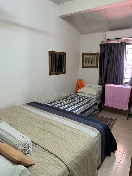 2-storey Terraced House for Rent in Bukit Jelutong (Shah Alam) - Asman Samsudin - Bedroom - PropertyGuru.com.my