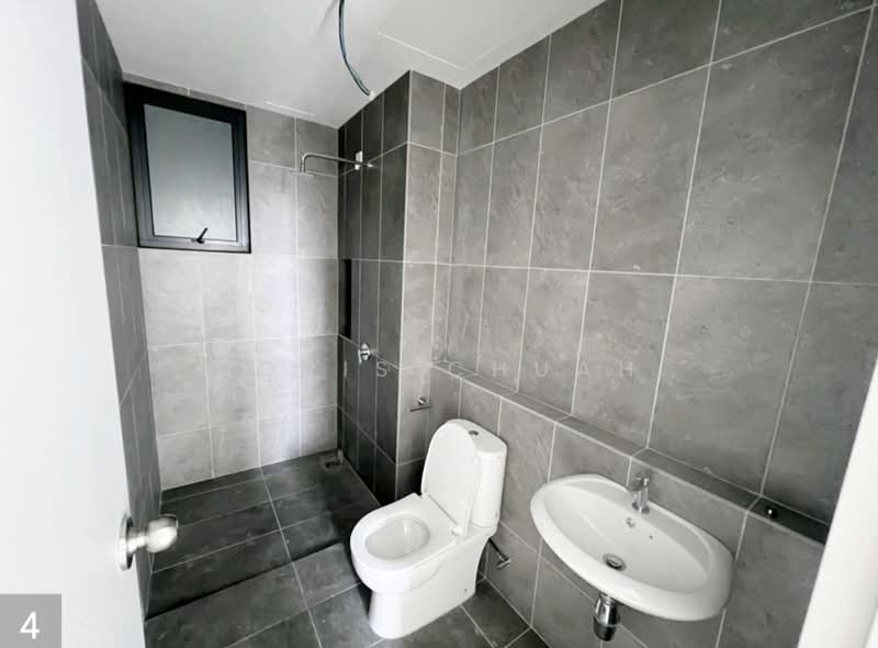Service Residence for Sale at D'Sini Residences - Doris Chuah - Bathroom - PropertyGuru.com.my