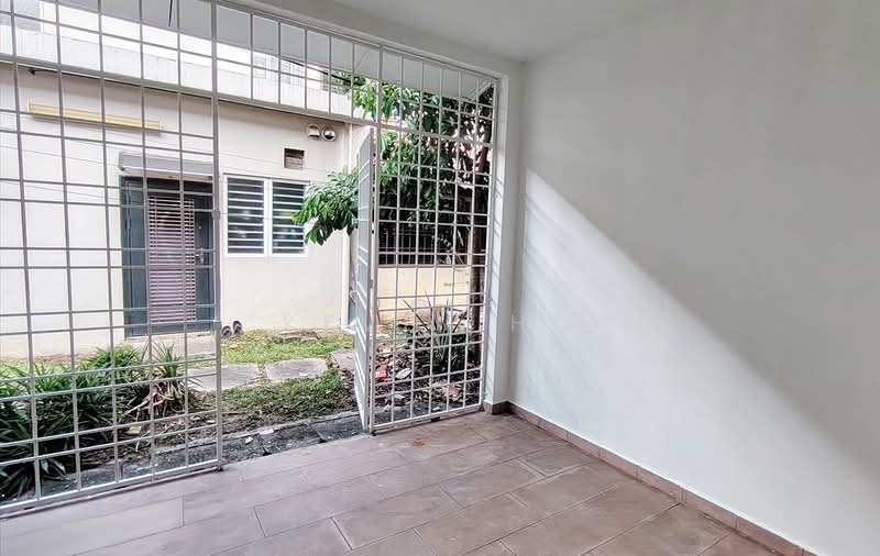 Rumah Teres 2 Tingkat untuk Dijual di Taman Tasik Prima (Puchong) - Kevin Ho - Extended Backyard - PropertyGuru.com.my
