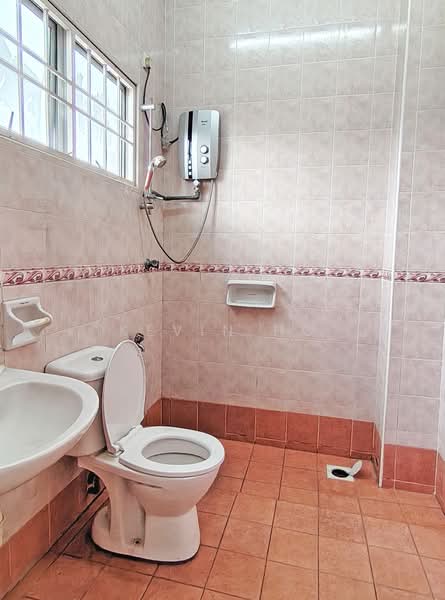 Rumah Teres 2 Tingkat untuk Dijual di Taman Tasik Prima (Puchong) - Kevin Ho - Bathroom - PropertyGuru.com.my