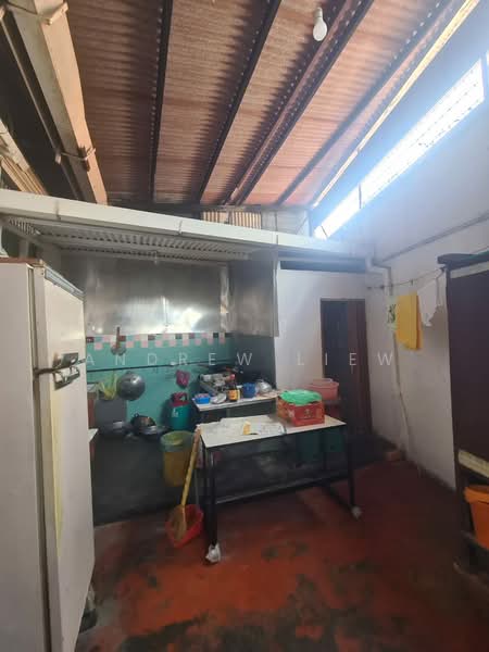 Kedai / Pejabat untuk Dijual di George Town (Penang) - Andrew Liew - Kitchen - PropertyGuru.com.my