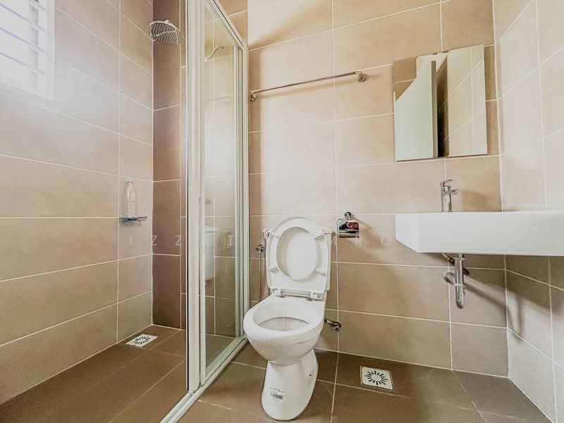 Rumah Teres 2 Tingkat untuk Dijual di Sepang (Selangor) - Izzat Zamros - Bathroom - PropertyGuru.com.my