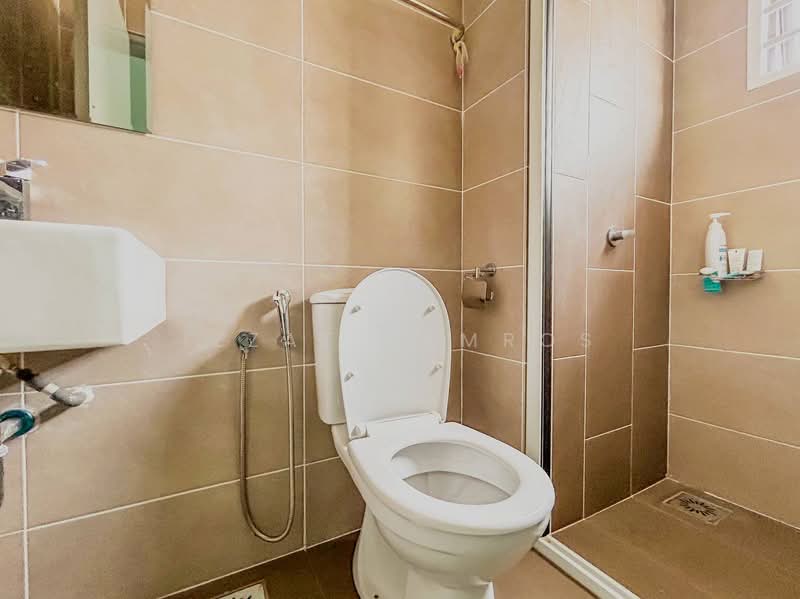 Rumah Teres 2 Tingkat untuk Dijual di Sepang (Selangor) - Izzat Zamros - Bathroom - PropertyGuru.com.my
