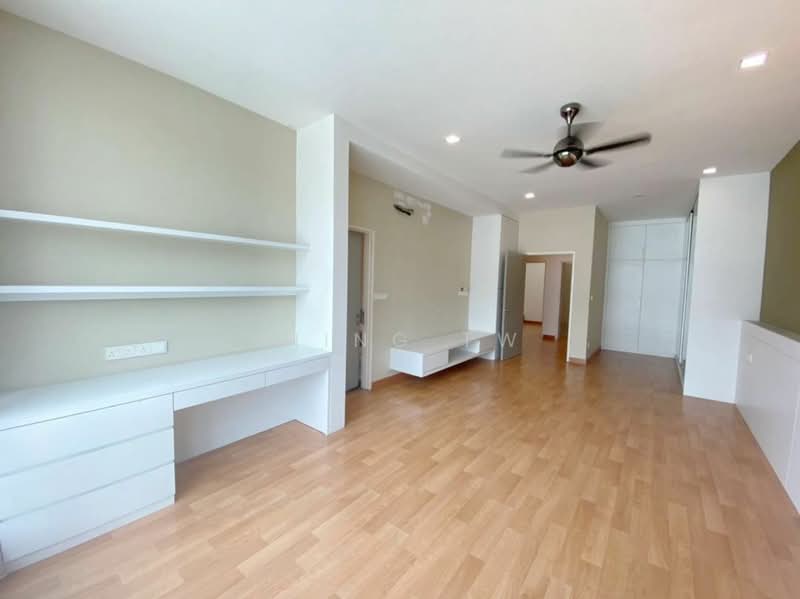 3-storey Terraced House for Sale in Prima Selayang (Selayang) - Kiing TW - Living Room - PropertyGuru.com.my