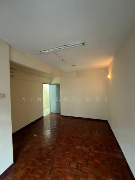 Pangsapuri untuk Dijual di Nova II - Vincent Hoo - Living Room - PropertyGuru.com.my