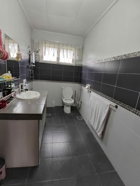Bungalow for Sale in Kelana Jaya (Petaling Jaya) - Ally Chong - PropertyGuru.com.my