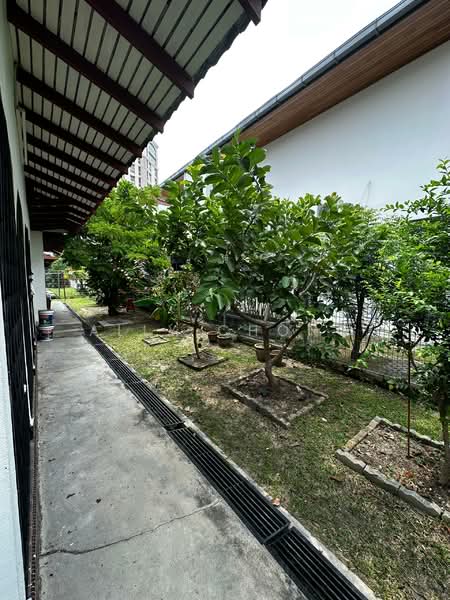 Bungalow for Sale in Kelana Jaya (Petaling Jaya) - Ally Chong - PropertyGuru.com.my