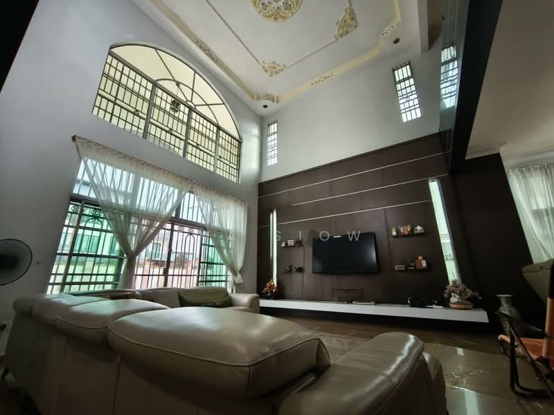 Bungalow for Sale in Taman Universiti (Skudai) - Eva Siow - Living Room - PropertyGuru.com.my